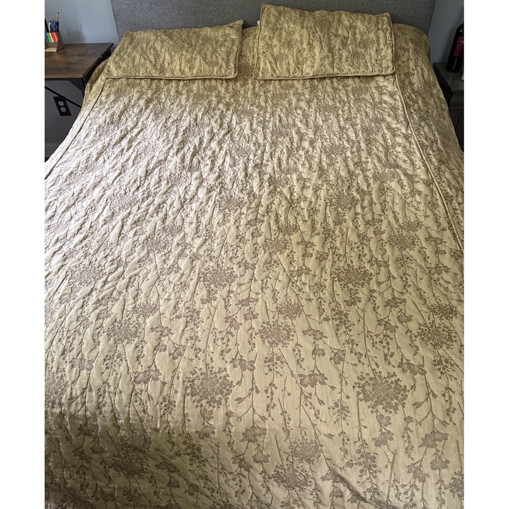 Country Curtains Vintage Comforter Cover  92x100 And 2 Shams Made In The USA
